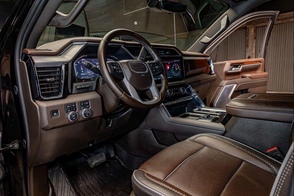 used 2025 GMC Sierra 2500 car, priced at $78,490