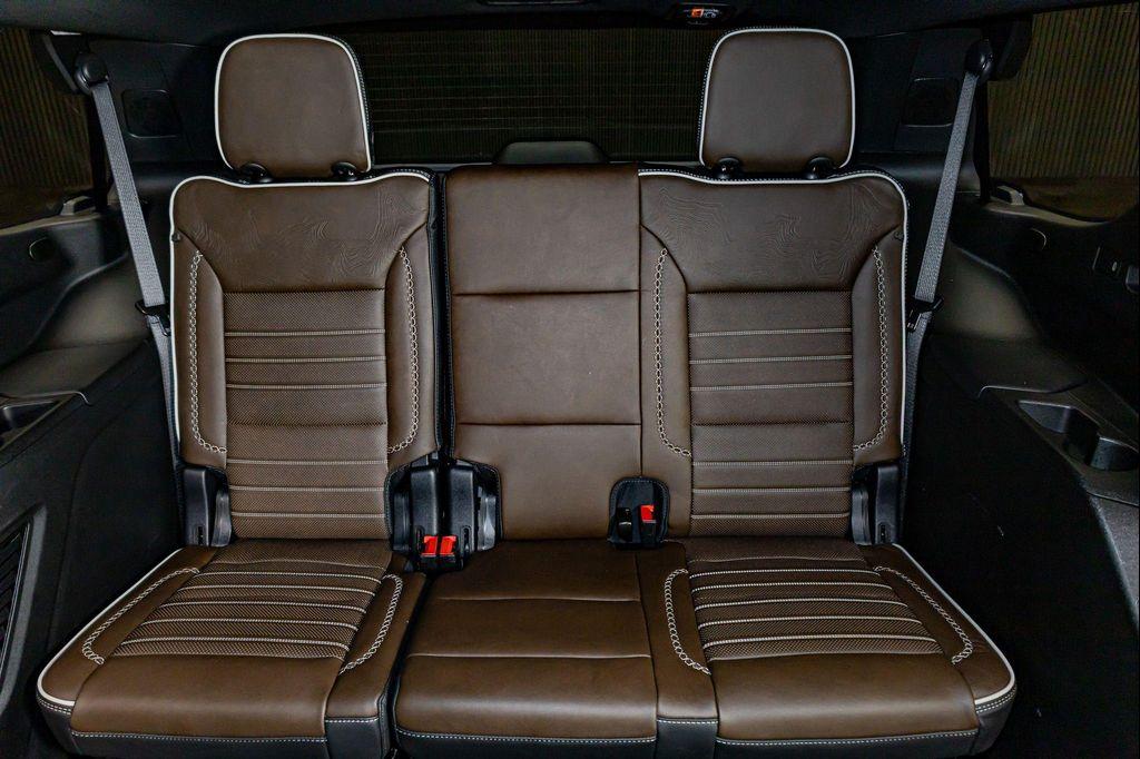 used 2025 GMC Yukon car, priced at $103,990