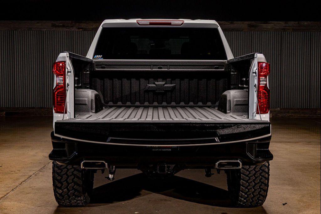 used 2025 Chevrolet Silverado 1500 car, priced at $52,990