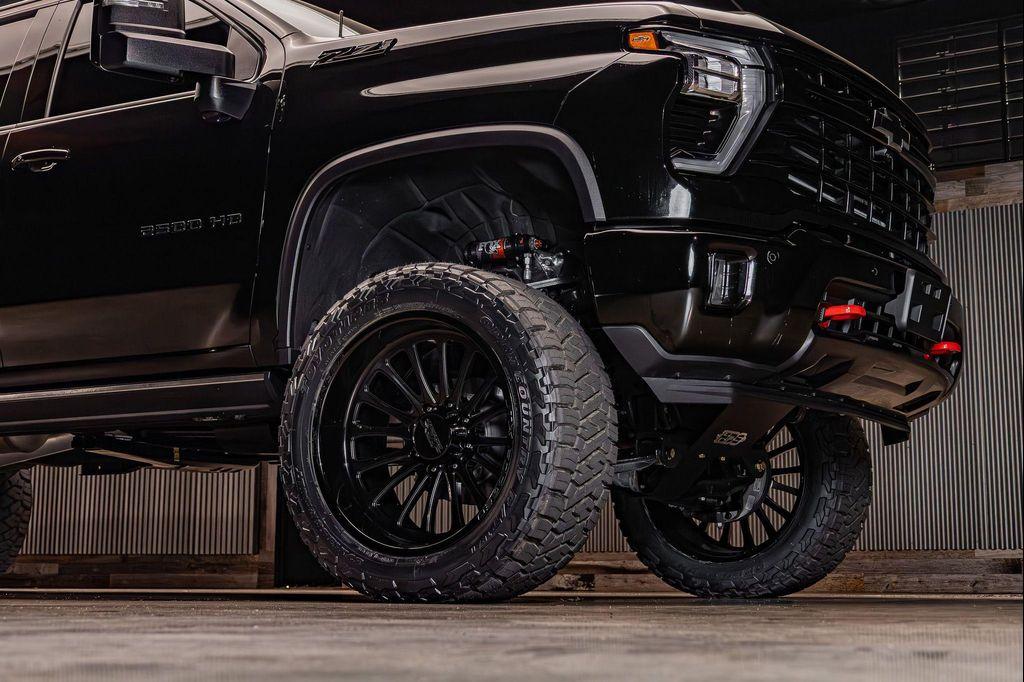 used 2025 Chevrolet Silverado 2500 car, priced at $99,284