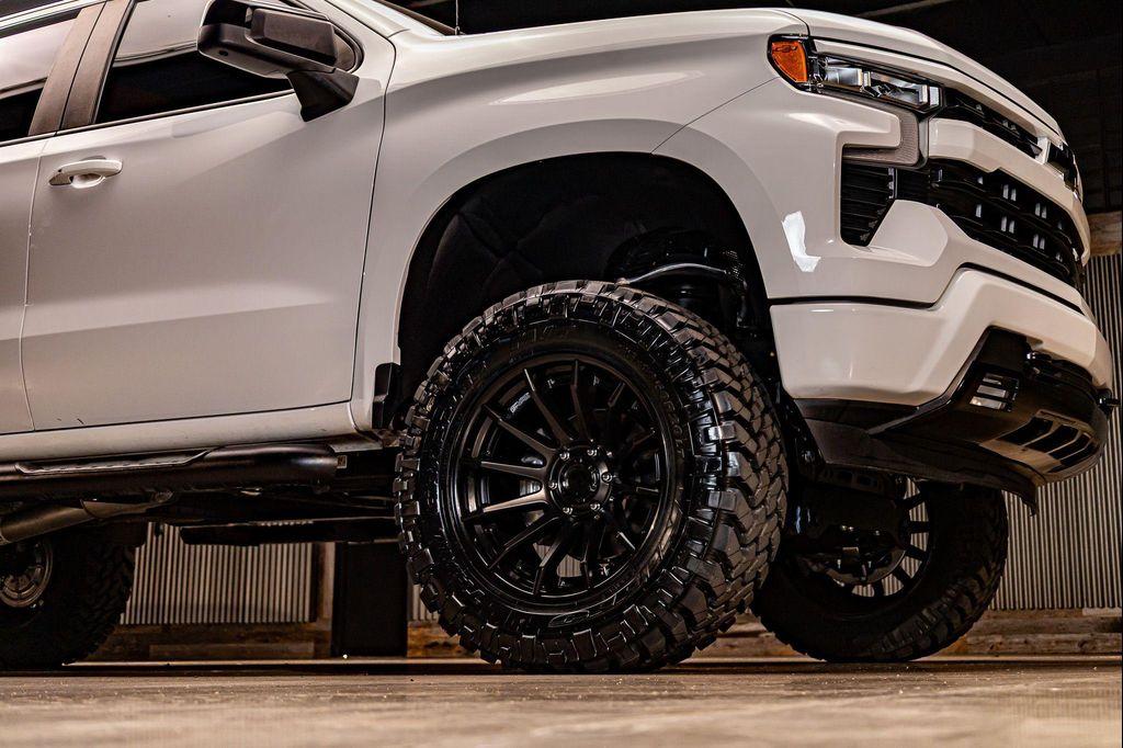 used 2024 Chevrolet Silverado 1500 car, priced at $51,990