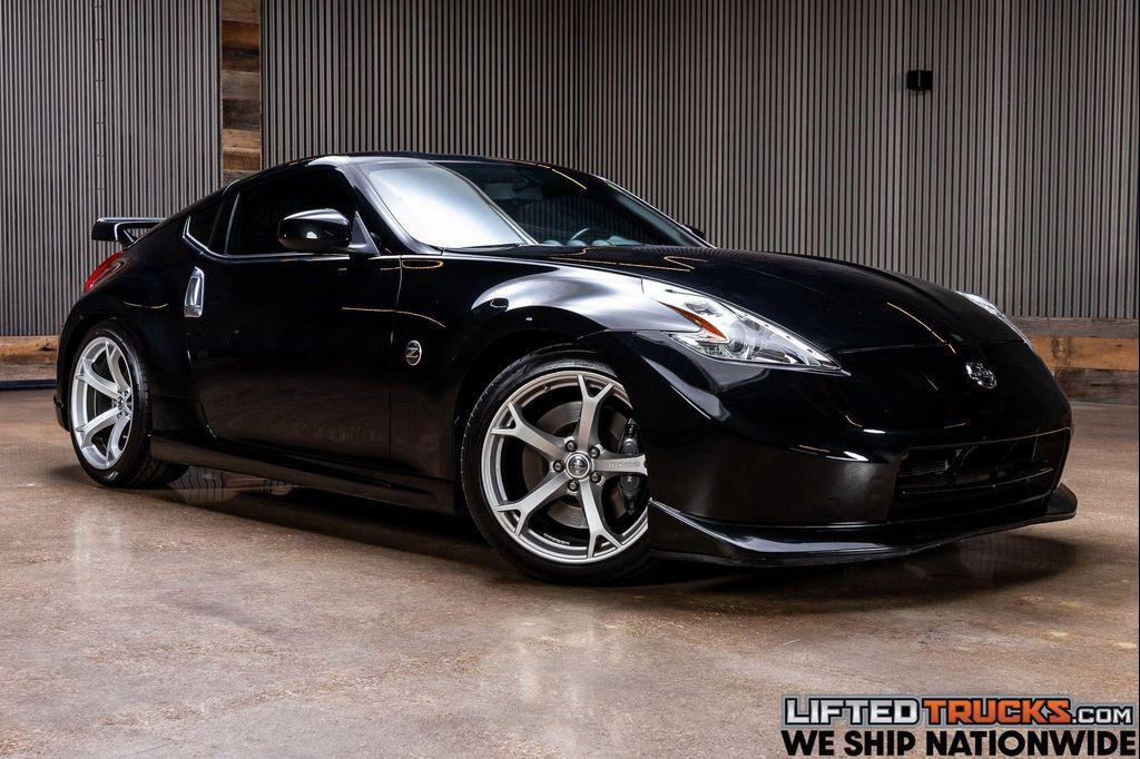 used 2009 Nissan 370Z car, priced at $35,990