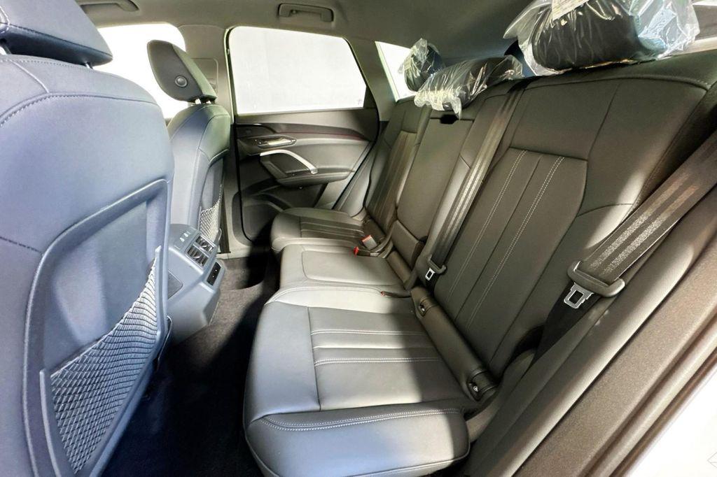 new 2025 Audi Q5 car, priced at $53,495