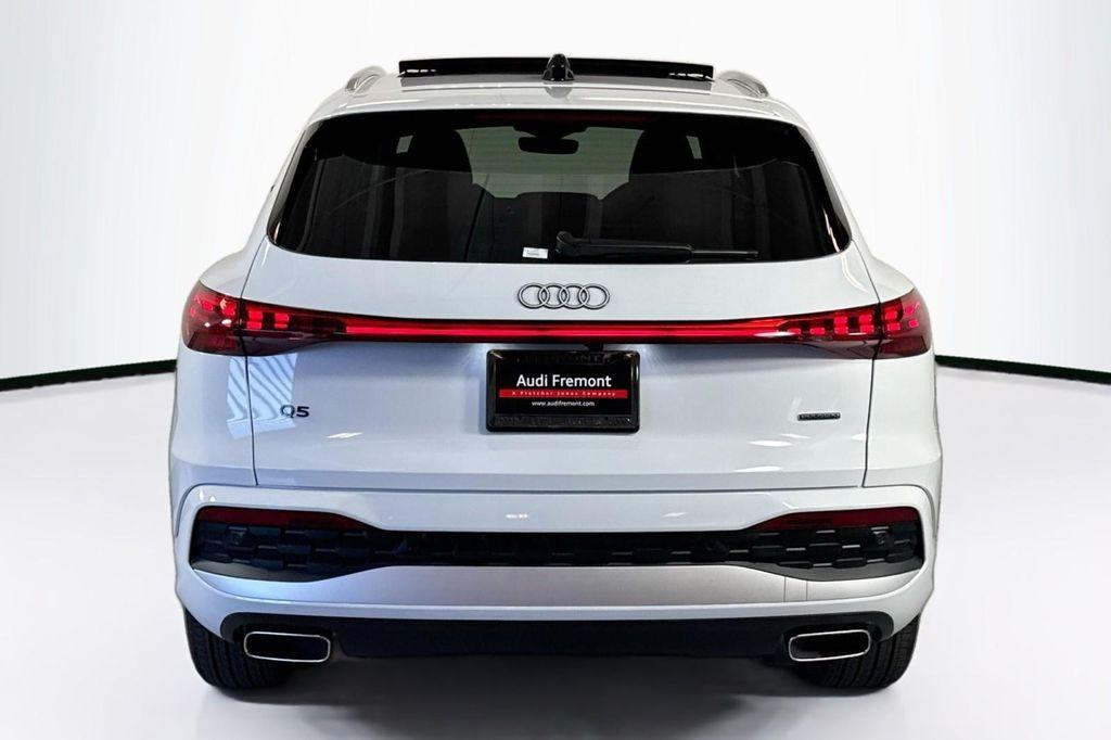 new 2025 Audi Q5 car, priced at $59,940