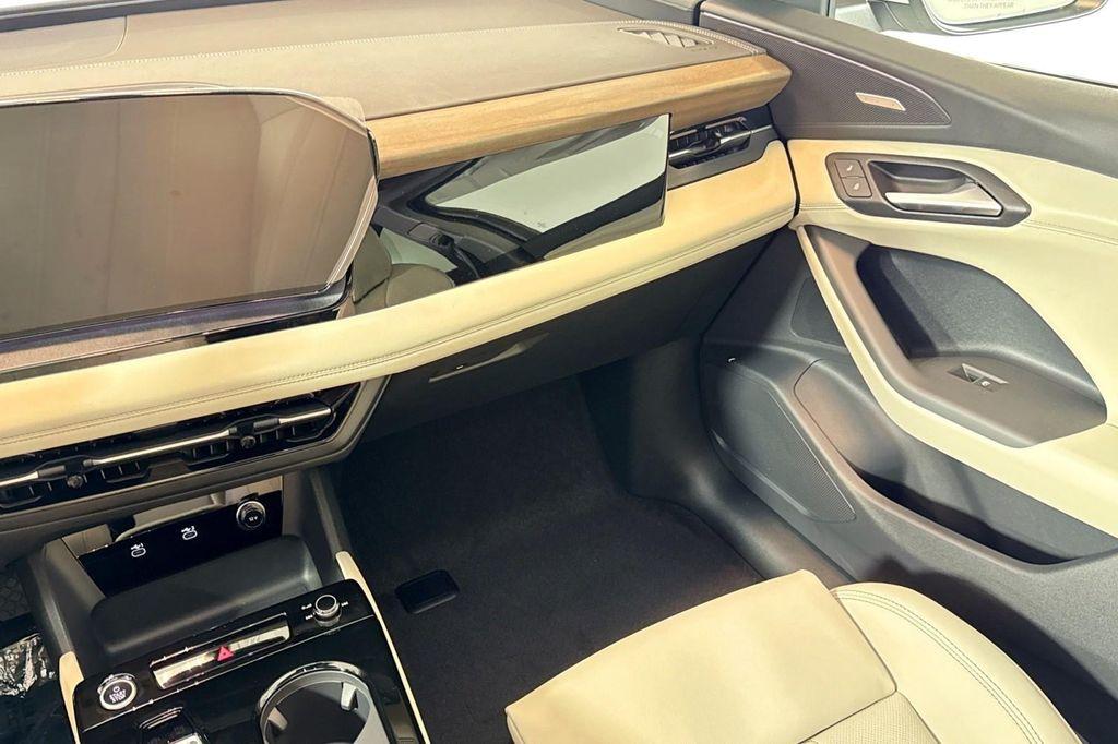 new 2025 Audi Q6 e-tron car, priced at $76,840