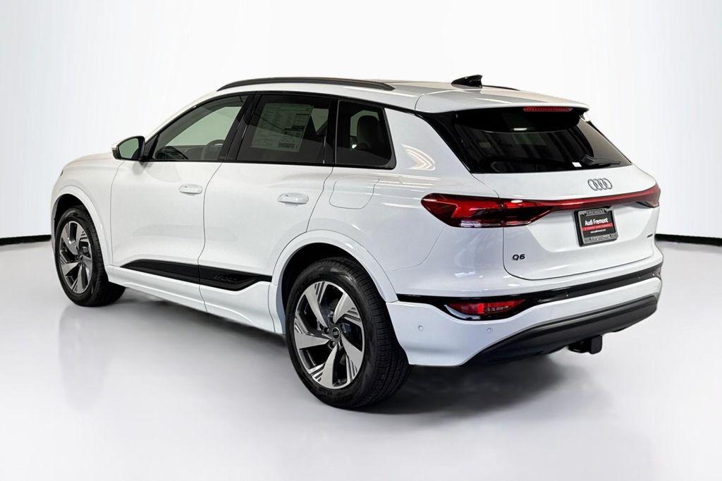 new 2025 Audi Q6 e-tron car, priced at $76,840