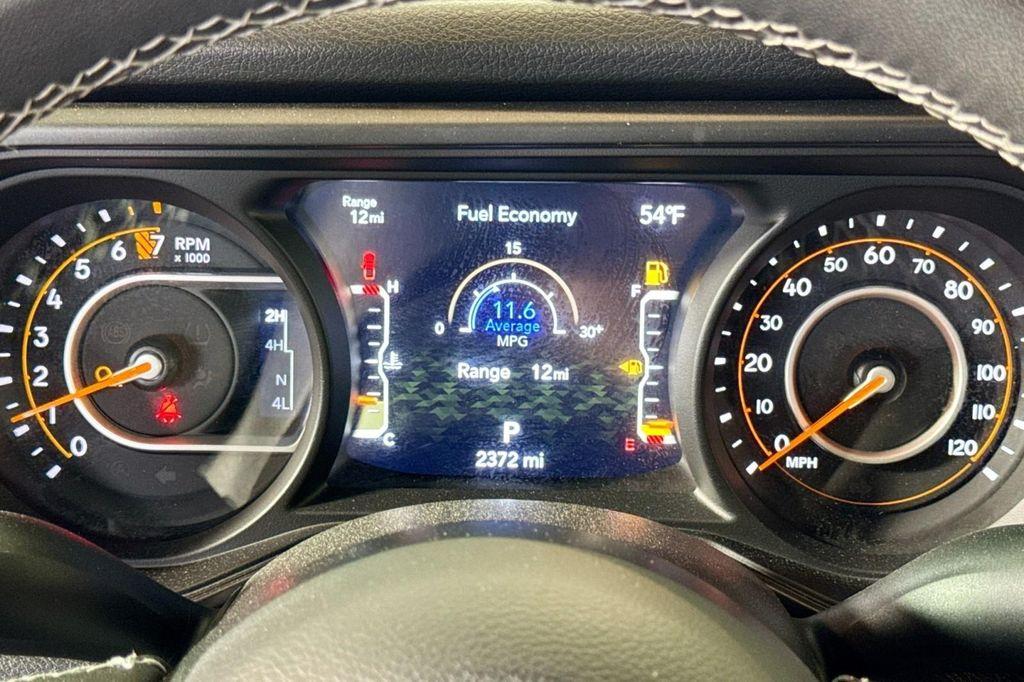 used 2025 Jeep Gladiator car, priced at $38,444