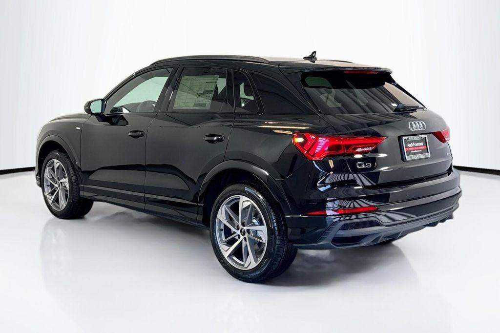 new 2025 Audi Q3 car, priced at $44,060