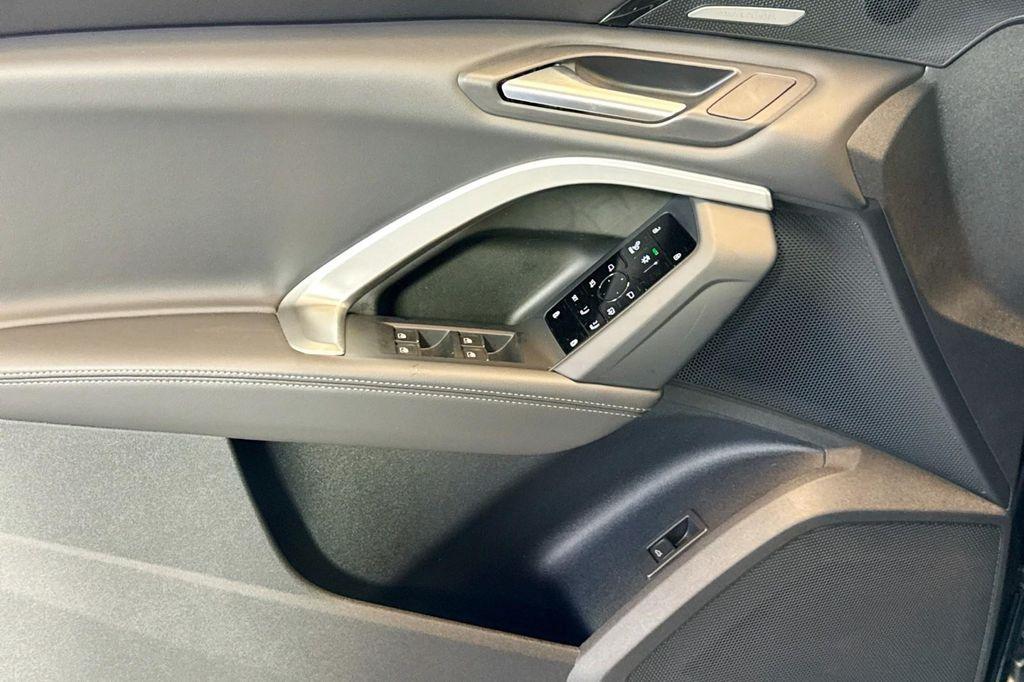 new 2025 Audi Q5 car, priced at $59,940