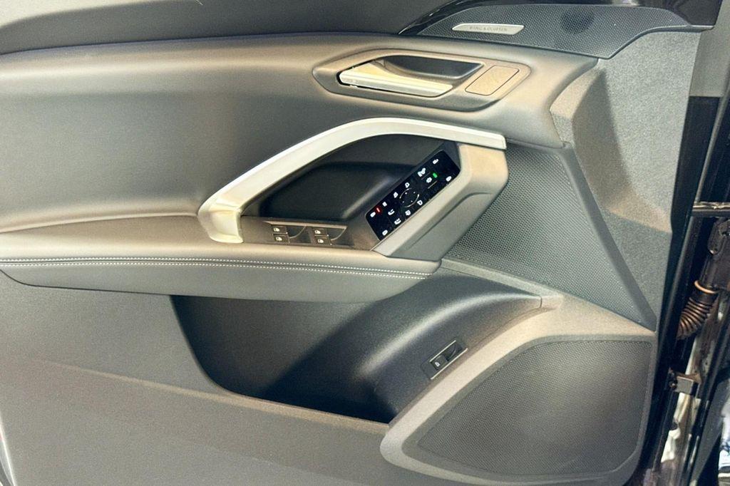 new 2025 Audi Q5 car, priced at $59,940