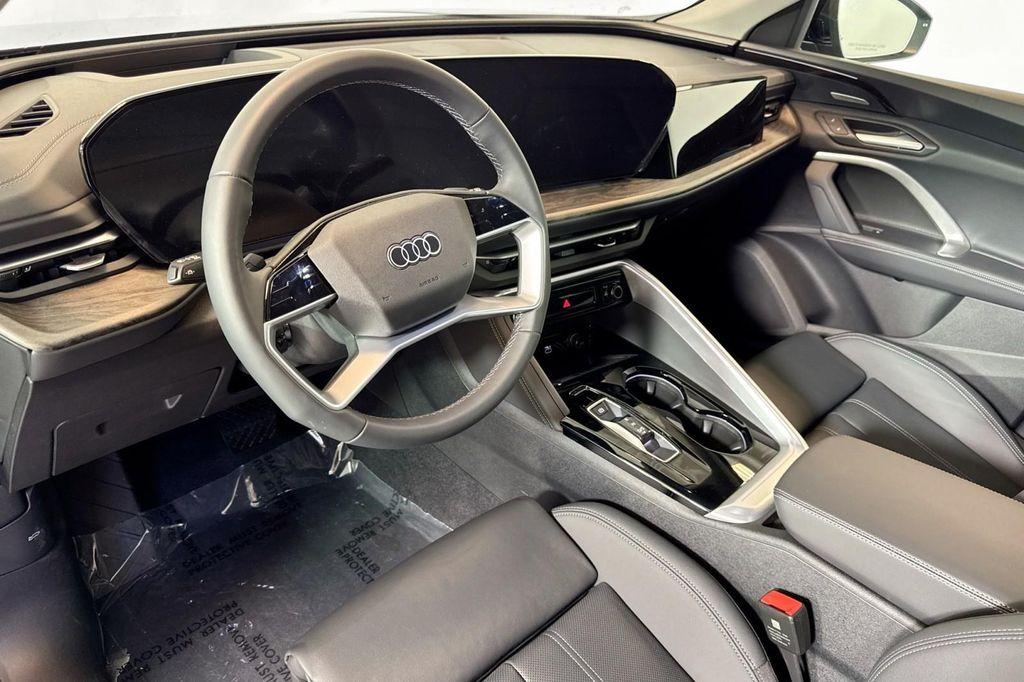 new 2025 Audi Q5 car, priced at $59,940