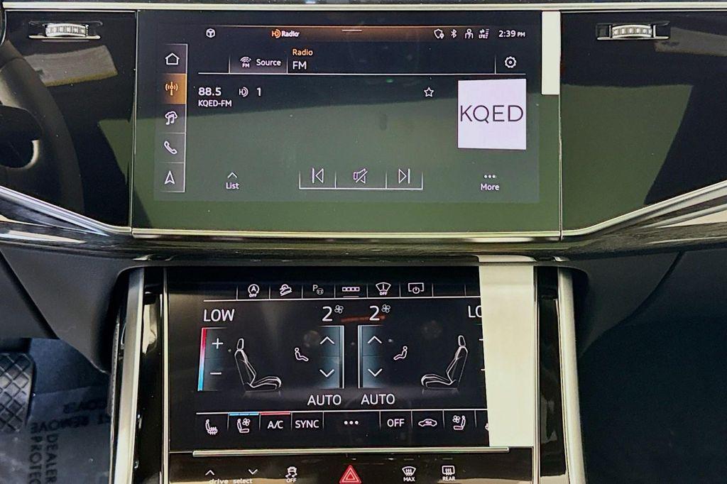 new 2025 Audi Q7 car, priced at $82,160