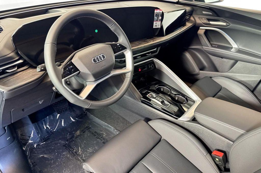 new 2025 Audi Q5 car, priced at $60,590