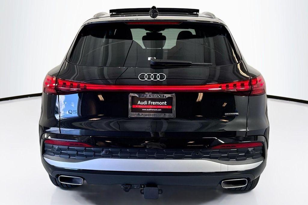 new 2025 Audi Q5 car, priced at $60,590