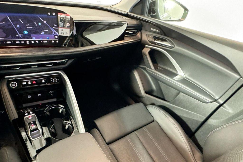 new 2025 Audi Q5 car, priced at $60,590