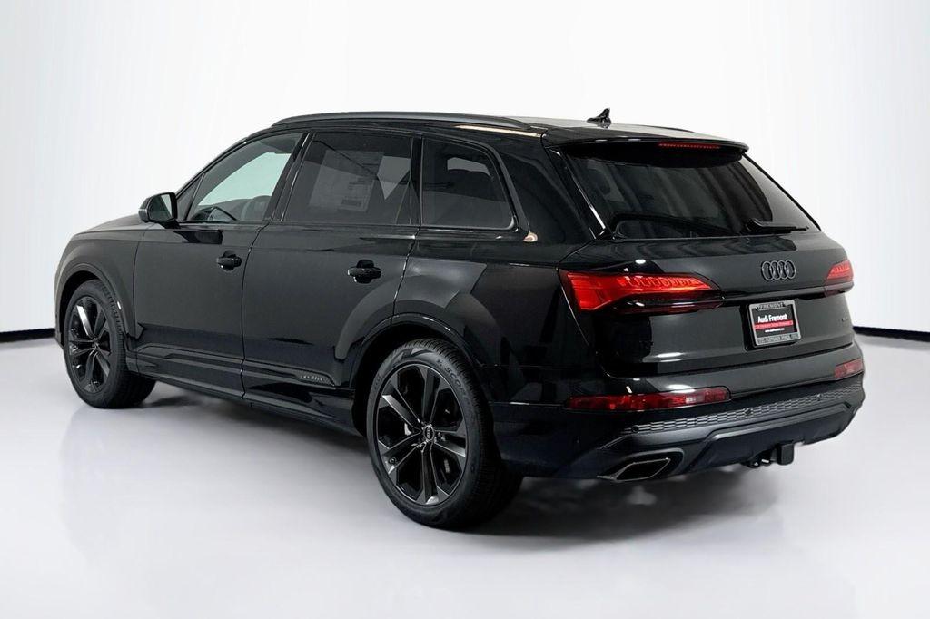new 2026 Audi Q7 car, priced at $78,410