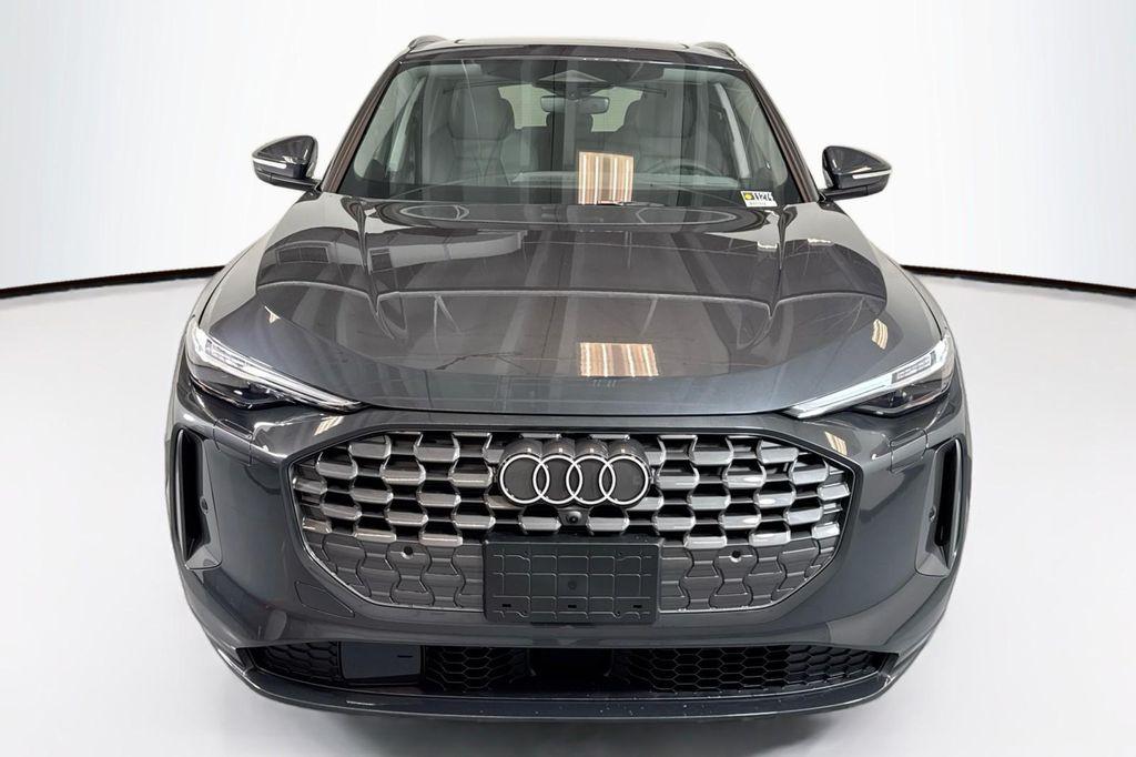 new 2025 Audi Q5 car, priced at $59,940