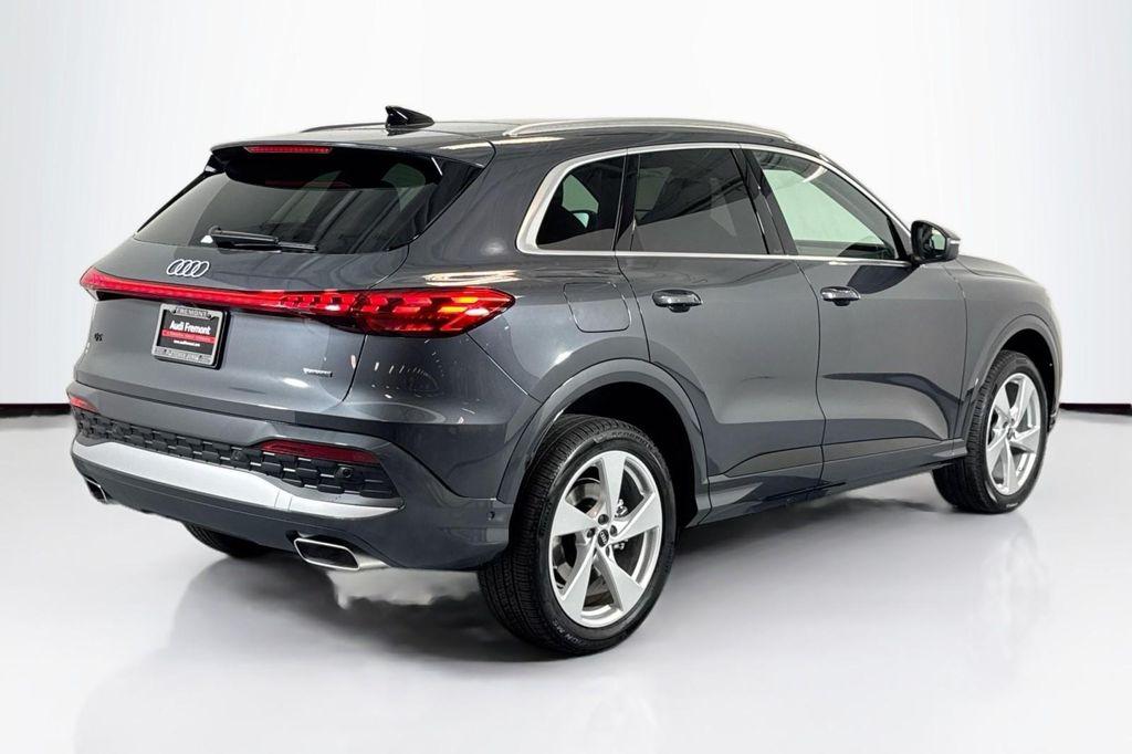 new 2025 Audi Q5 car, priced at $59,940