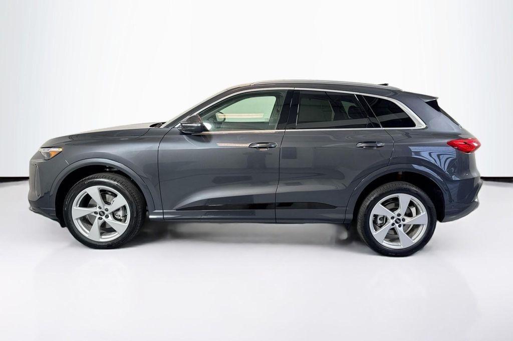 new 2025 Audi Q5 car, priced at $59,940