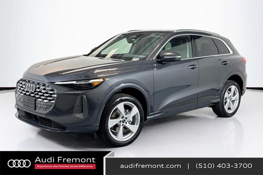 new 2025 Audi Q5 car, priced at $59,940