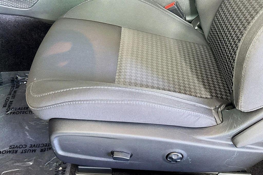 2018 Destroyer Gray Clearcoat Dodge Challenger