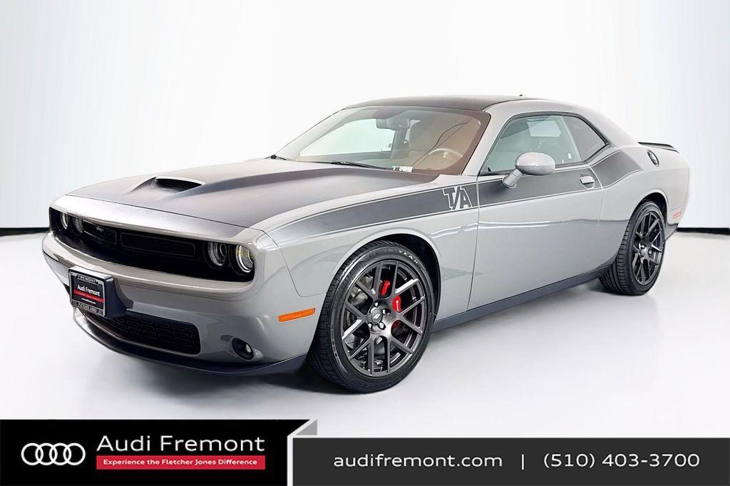 2018 Destroyer Gray Clearcoat Dodge Challenger
