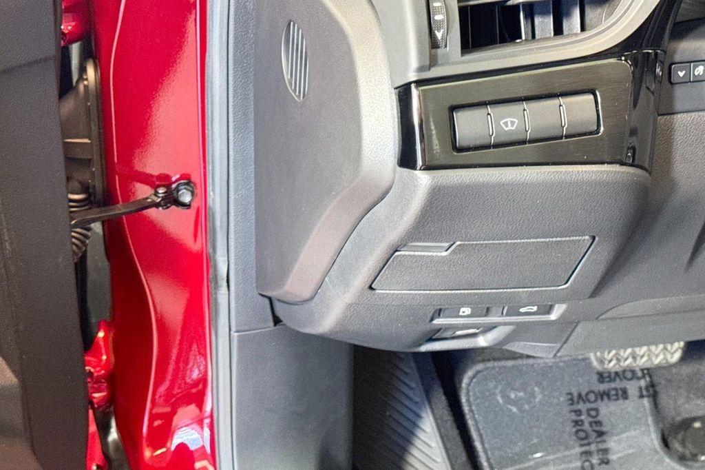 used 2025 Lexus ES 350 car, priced at $43,444