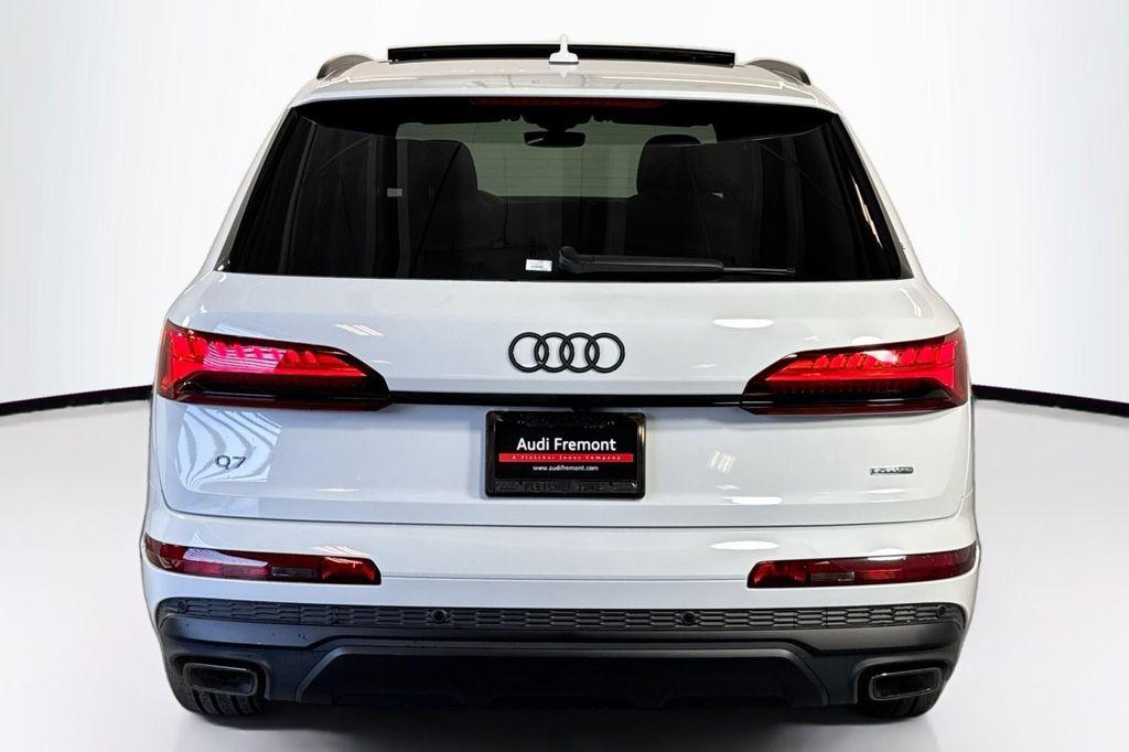 new 2026 Audi Q7 car, priced at $67,545