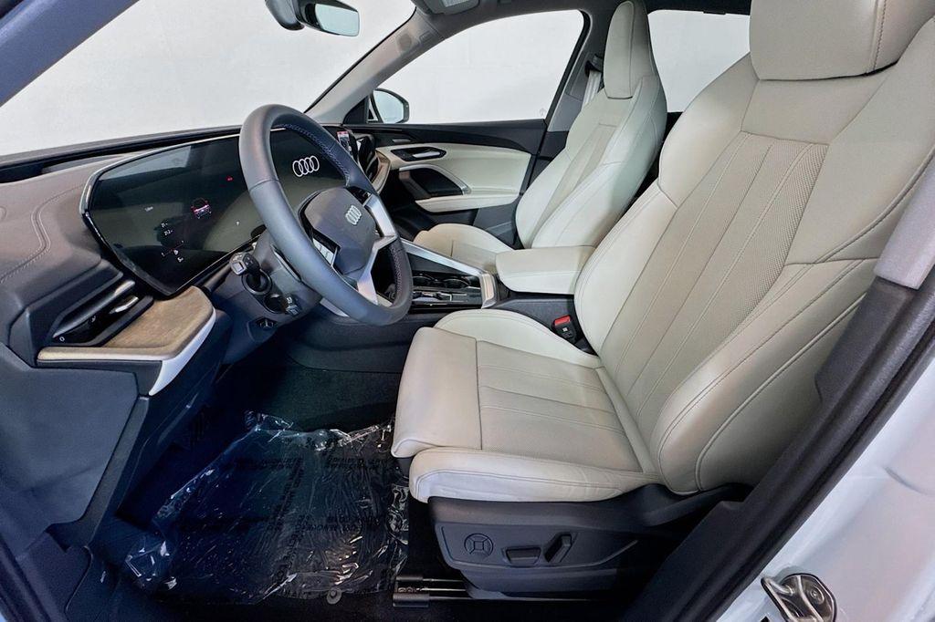new 2025 Audi Q5 car, priced at $59,140