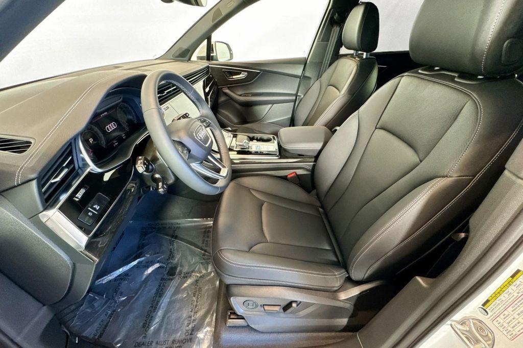new 2026 Audi Q7 car, priced at $78,645