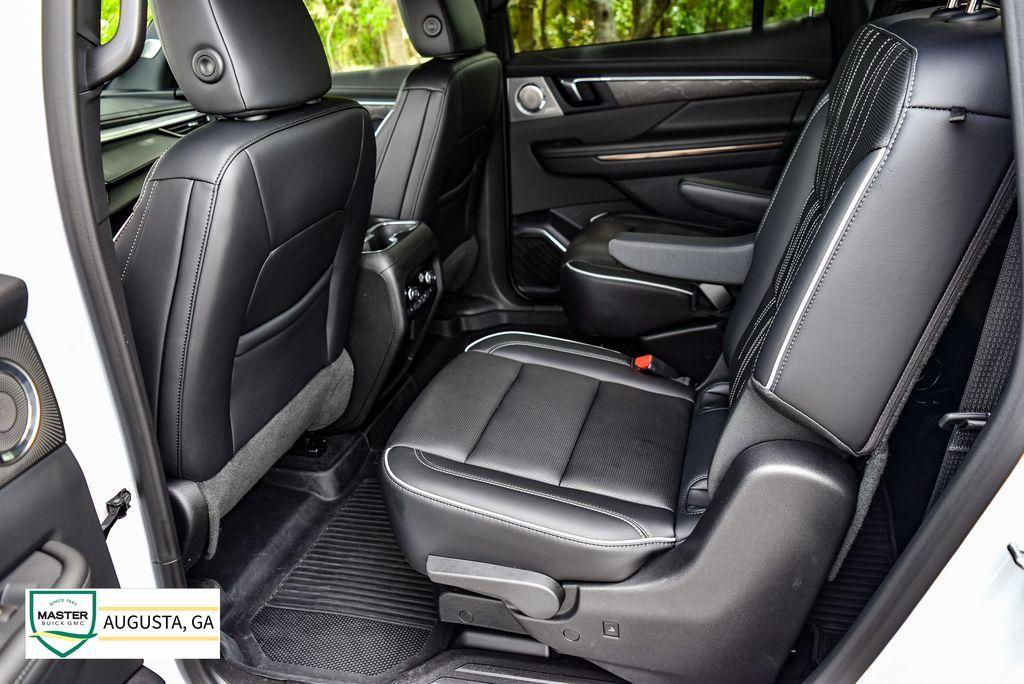 used 2026 Buick Enclave car, priced at $55,500