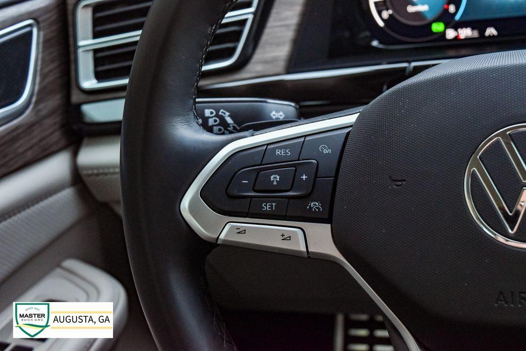 used 2024 Volkswagen Atlas car, priced at $40,000