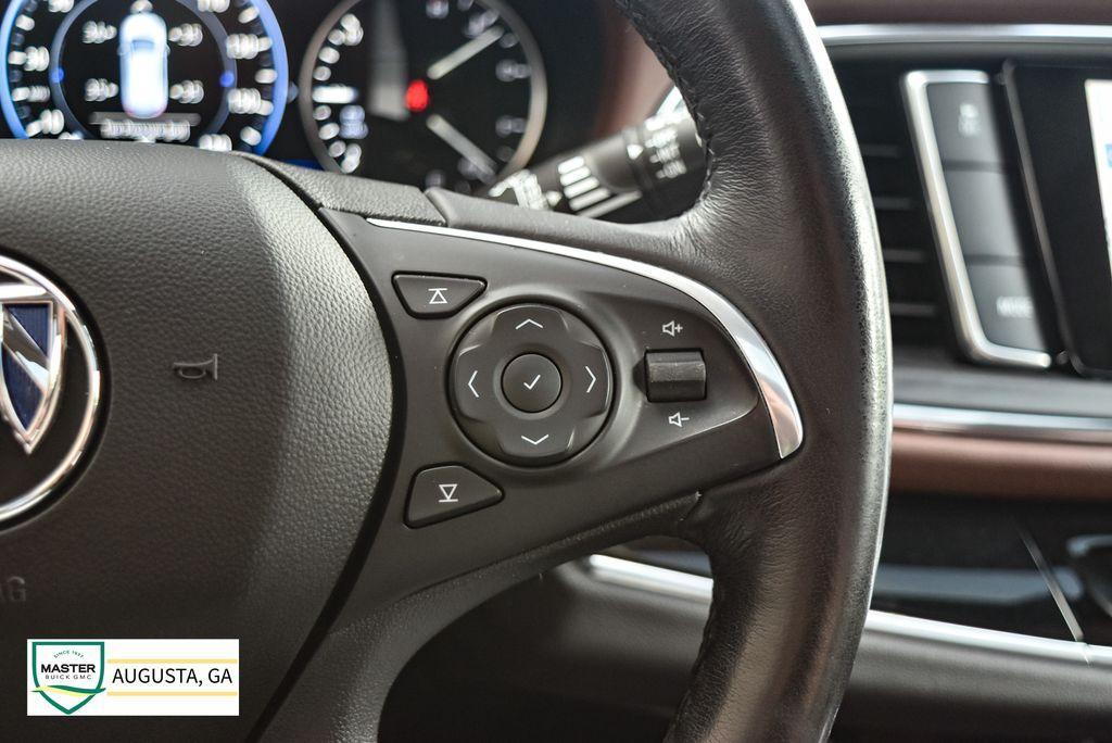 used 2021 Buick Enclave car, priced at $25,000