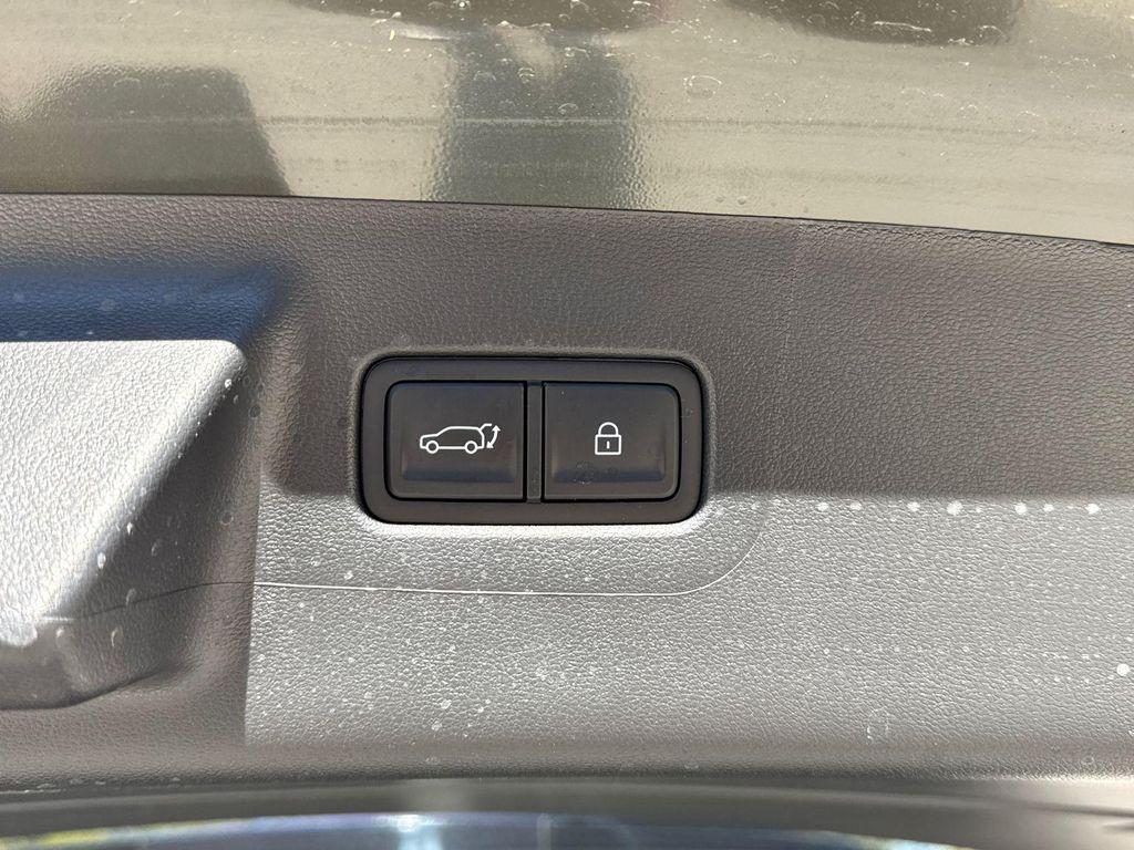 used 2025 Hyundai Santa Fe car, priced at $35,260