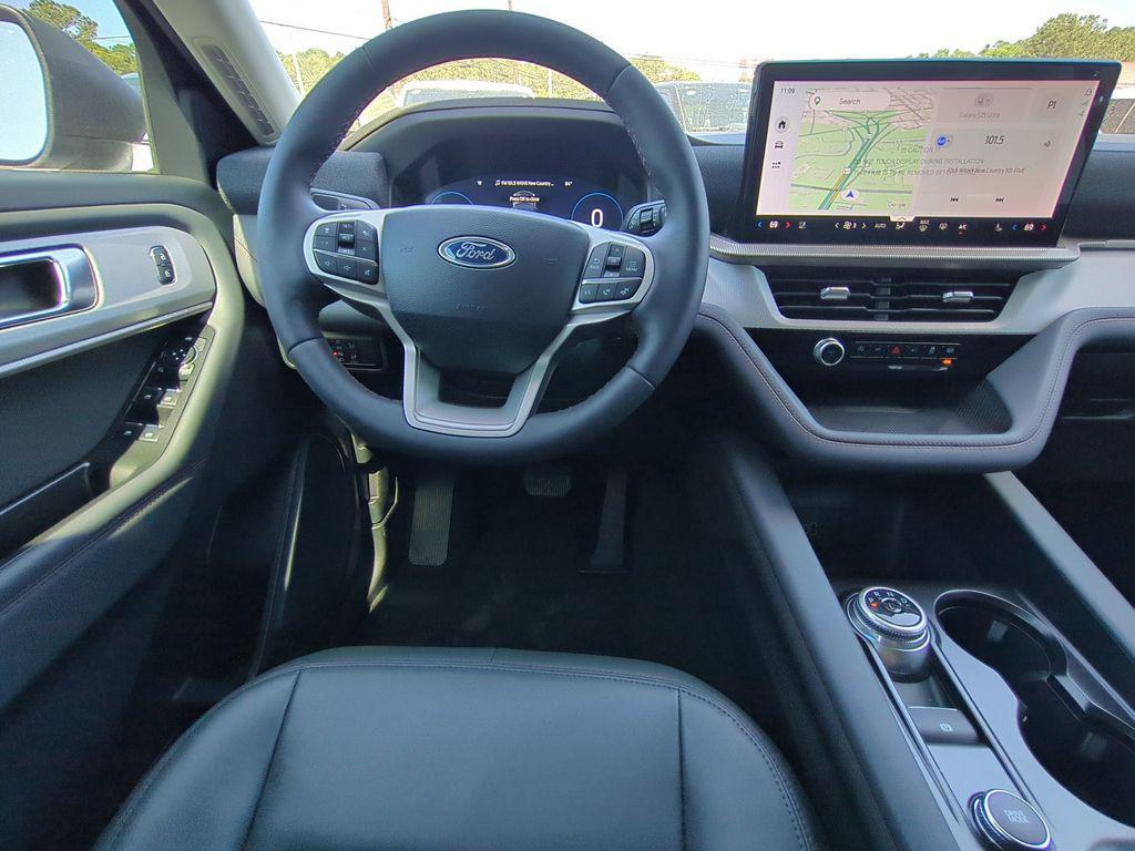 new 2026 Ford Explorer car, priced at $41,239