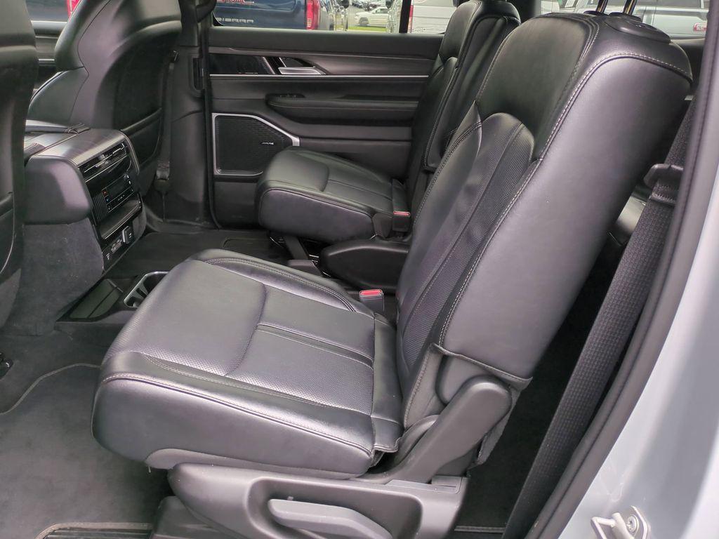 used 2024 Jeep Wagoneer car, priced at $38,274