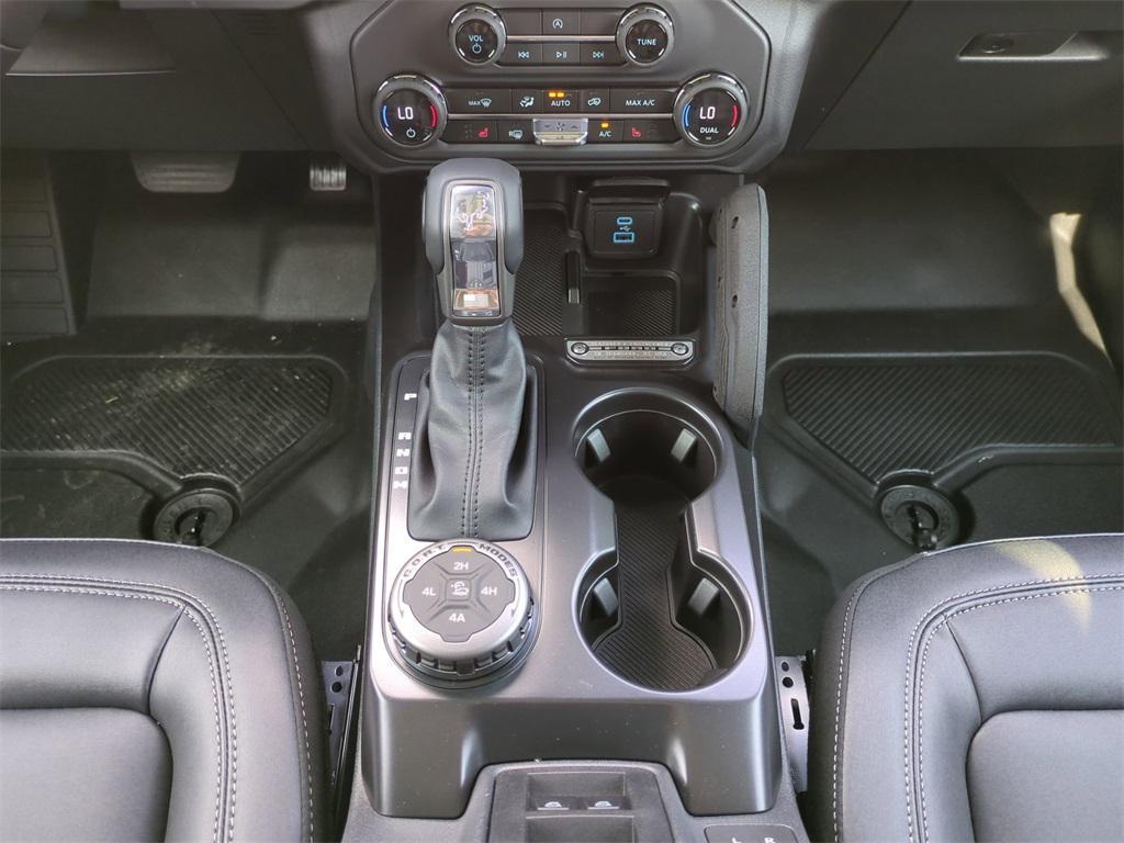 new 2025 Ford Bronco car, priced at $47,389