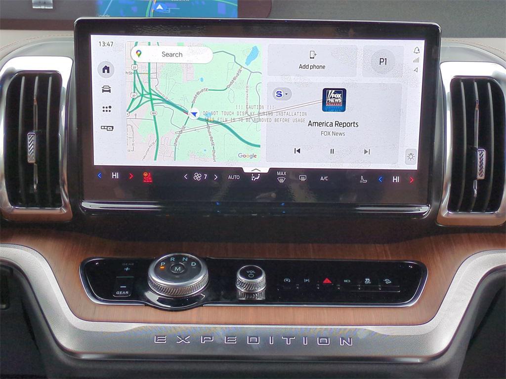 new 2025 Ford Expedition car, priced at $82,494