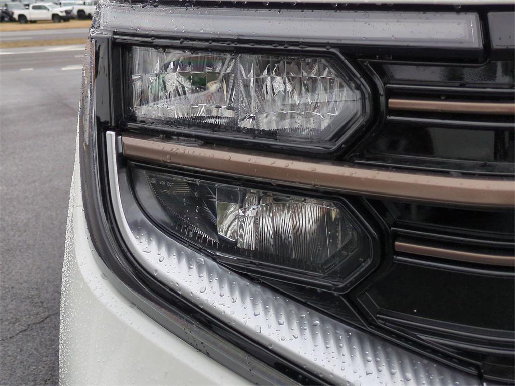 new 2025 Ford Expedition car, priced at $82,494