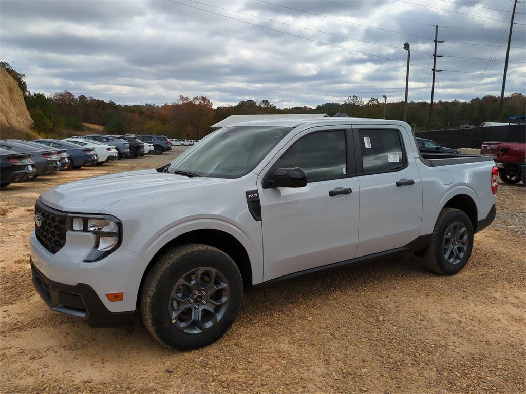 new 2025 Ford Maverick car, priced at $32,024