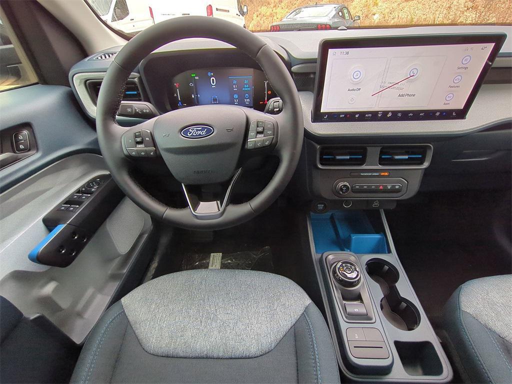 new 2025 Ford Maverick car, priced at $32,024