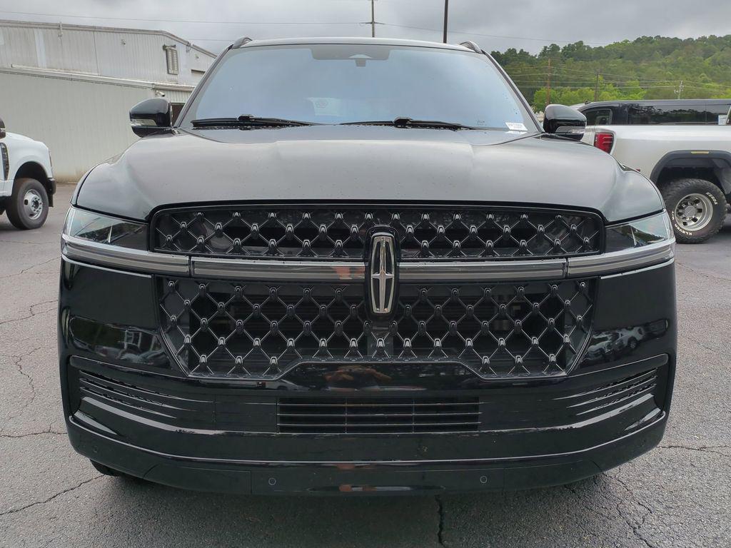 used 2025 Lincoln Navigator car, priced at $87,789