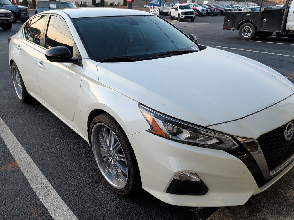 used 2021 Nissan Altima car, priced at $16,899