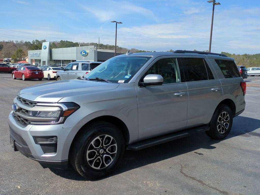 used 2024 Ford Expedition car, priced at $36,133