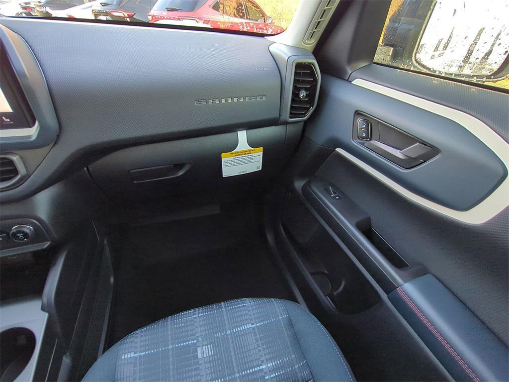 new 2025 Ford Bronco Sport car, priced at $33,374