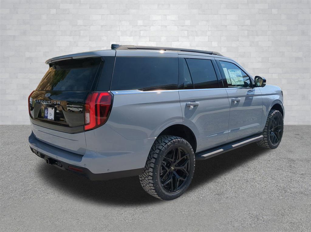 new 2025 Ford Expedition car, priced at $80,999