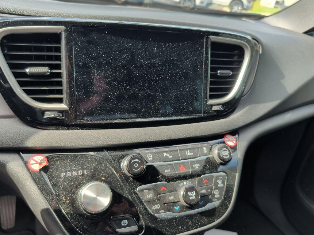 used 2025 Chrysler Pacifica car, priced at $26,623