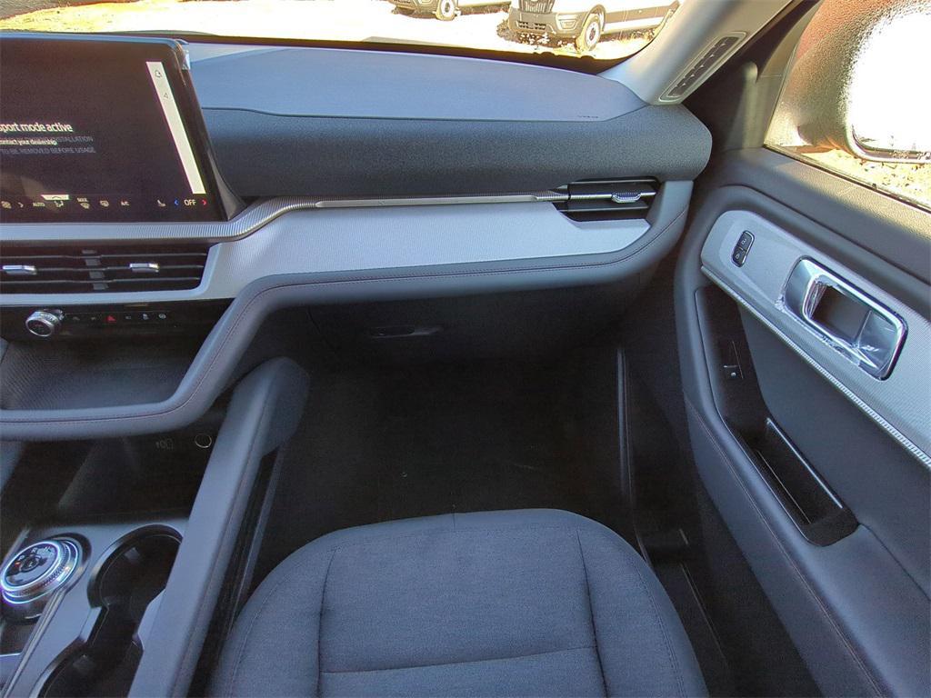 new 2026 Ford Explorer car, priced at $36,279