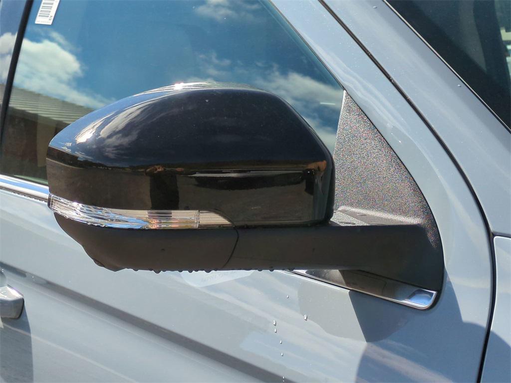 new 2025 Ford Expedition Max car, priced at $90,124