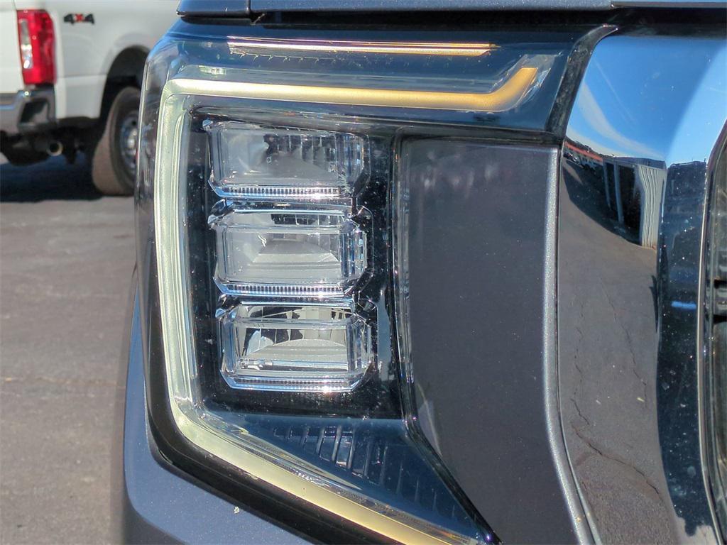 used 2021 GMC Yukon car, priced at $33,581